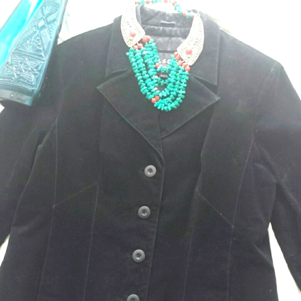 Leather jacket - Picture 1 of 3